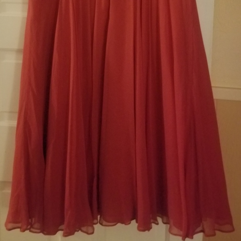 Semi formal cocktail dtess - Picture 5 of 5